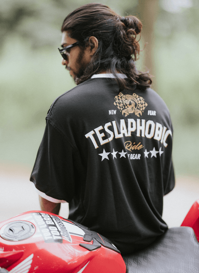 VE Gear “TESLAPHOBIC” Black and white Oversized T-shirt_img_4