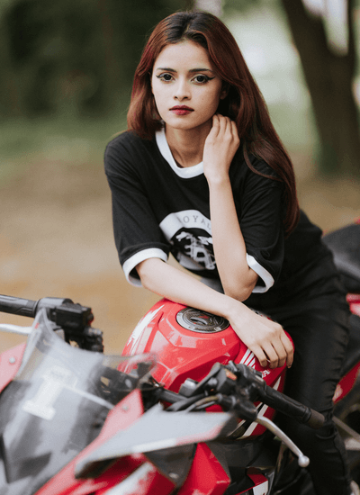 VE Gear “ROYAL VIBE” Black and white Oversized T-shirt_img_5
